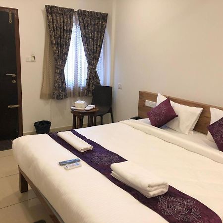 Bayappanhalli Hotel Amulya Regency מראה חיצוני תמונה