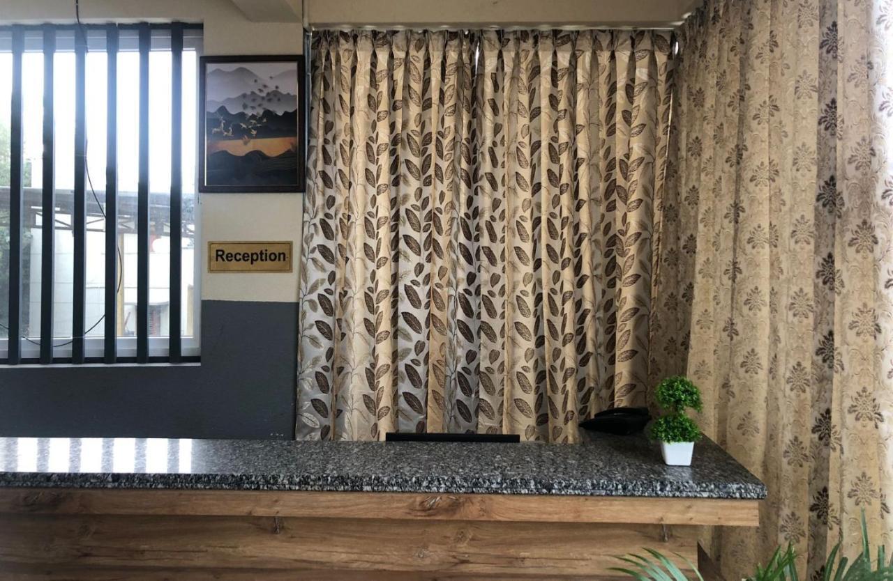 Bayappanhalli Hotel Amulya Regency מראה חיצוני תמונה