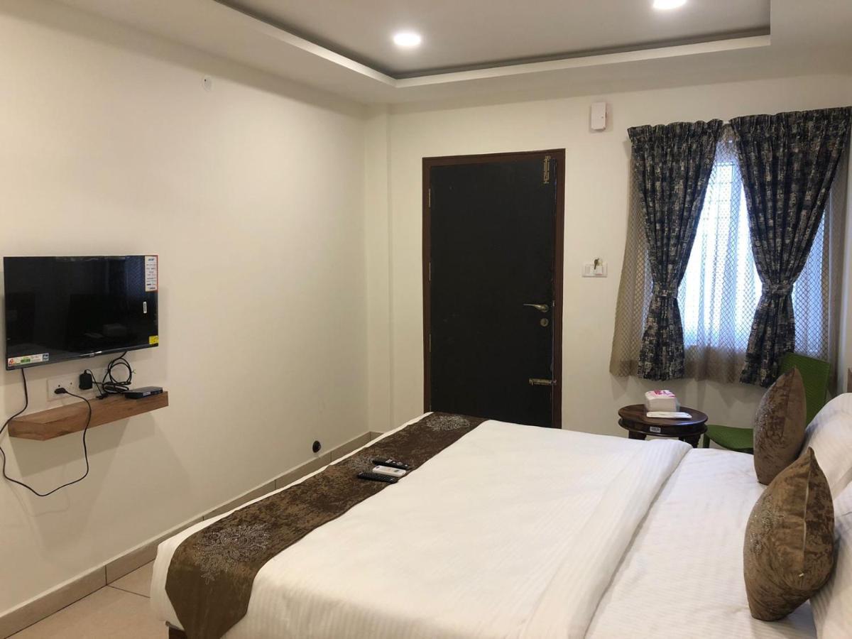 Bayappanhalli Hotel Amulya Regency מראה חיצוני תמונה
