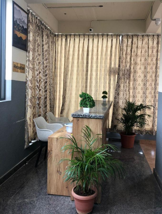 Bayappanhalli Hotel Amulya Regency מראה חיצוני תמונה