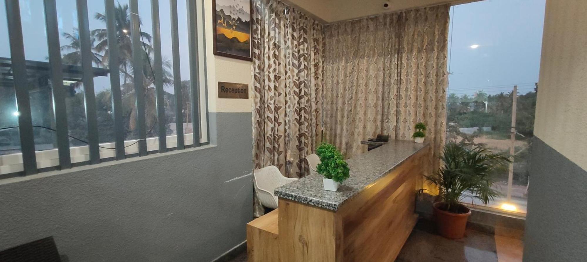 Bayappanhalli Hotel Amulya Regency מראה חיצוני תמונה