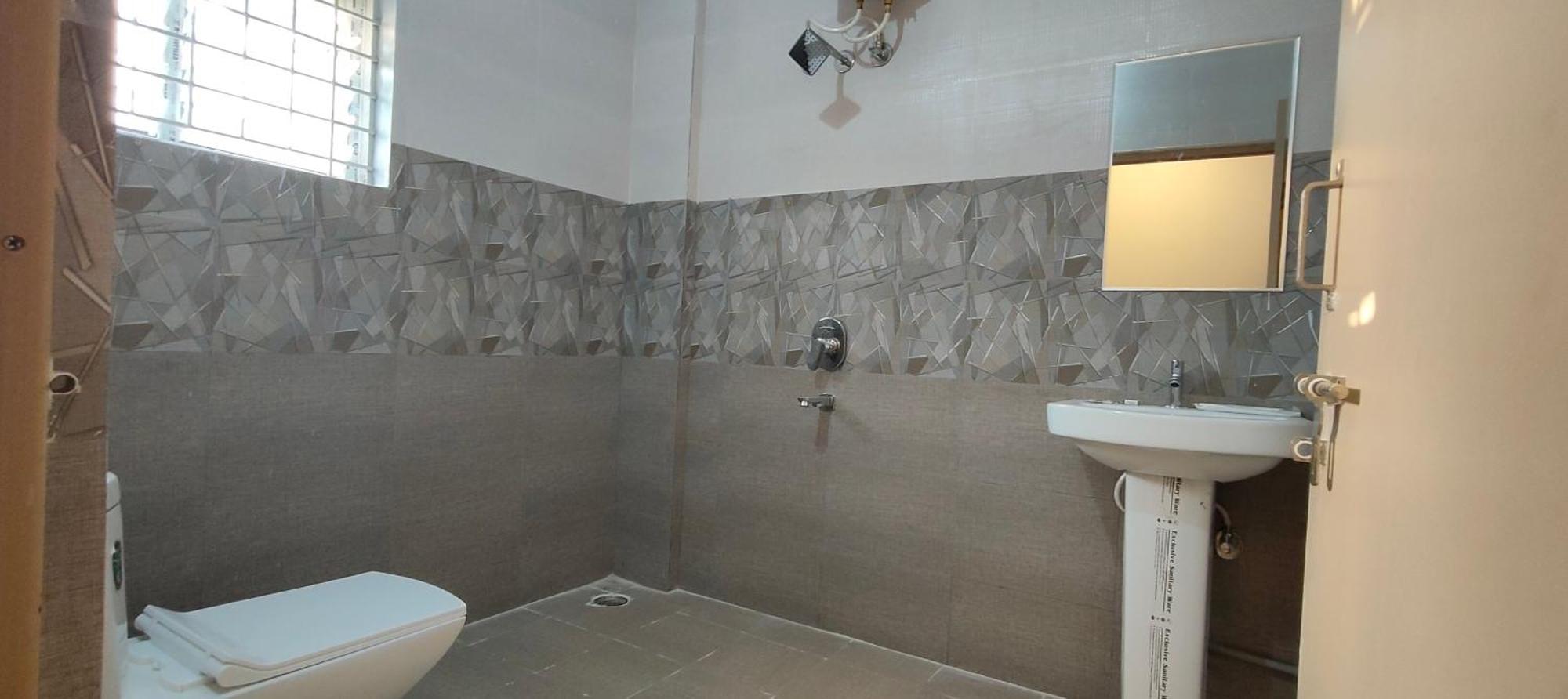 Bayappanhalli Hotel Amulya Regency מראה חיצוני תמונה